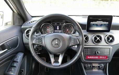 Mercedes-Benz GLA, 2019 год, 3 050 000 рублей, 17 фотография
