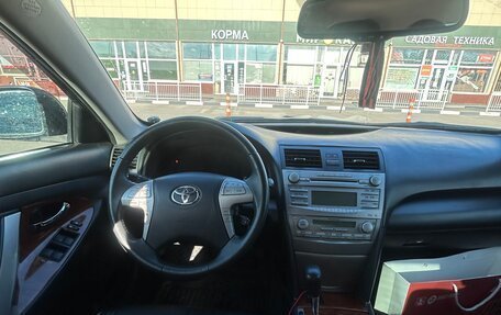 Toyota Camry, 2011 год, 1 200 000 рублей, 17 фотография