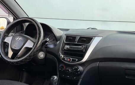 Hyundai Solaris II рестайлинг, 2015 год, 499 000 рублей, 4 фотография