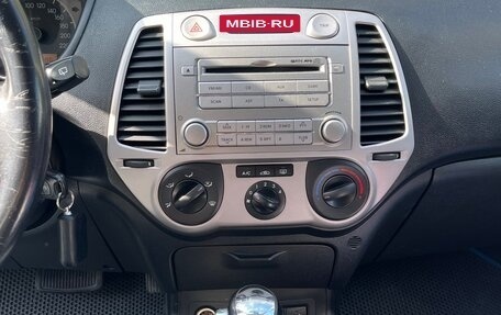 Hyundai i20 IB рестайлинг, 2010 год, 700 000 рублей, 8 фотография
