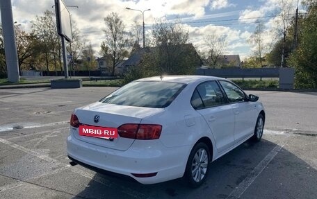 Volkswagen Jetta VI, 2013 год, 1 179 000 рублей, 3 фотография