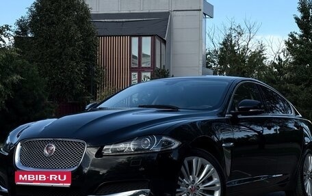 Jaguar XF I рестайлинг, 2013 год, 2 300 000 рублей, 1 фотография