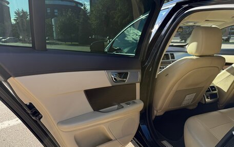 Jaguar XF I рестайлинг, 2013 год, 2 300 000 рублей, 13 фотография