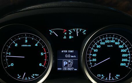 Toyota Land Cruiser 200, 2011 год, 2 999 000 рублей, 17 фотография