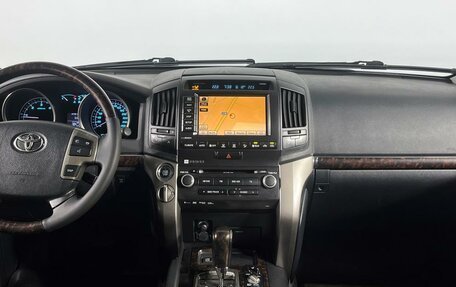 Toyota Land Cruiser 200, 2011 год, 2 999 000 рублей, 15 фотография