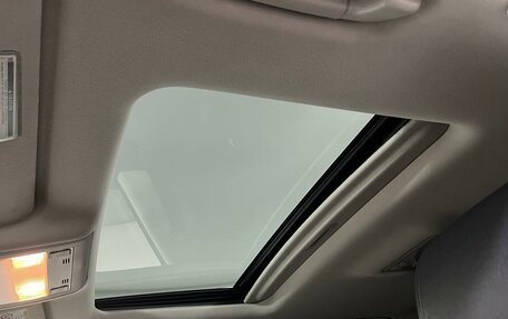 Toyota Land Cruiser 200, 2011 год, 2 999 000 рублей, 18 фотография