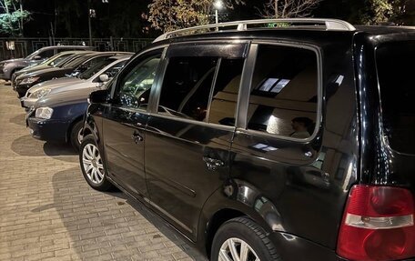 Volkswagen Touran III, 2005 год, 520 000 рублей, 5 фотография