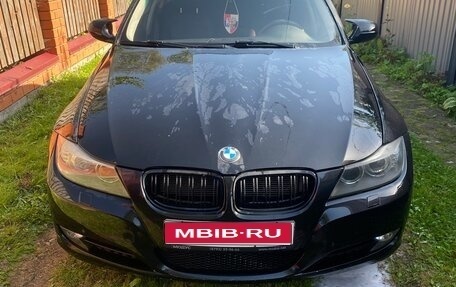 BMW 3 серия, 2011 год, 1 100 000 рублей, 1 фотография