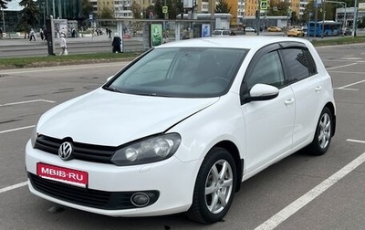 Volkswagen Golf VI, 2011 год, 800 000 рублей, 1 фотография