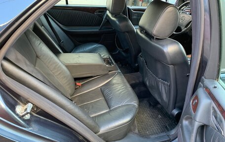 Mercedes-Benz E-Класс, 1997 год, 355 000 рублей, 11 фотография