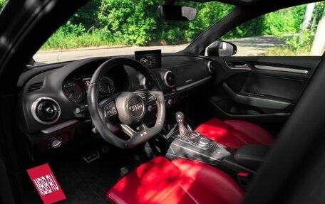 Audi S3, 2018 год, 2 299 000 рублей, 14 фотография