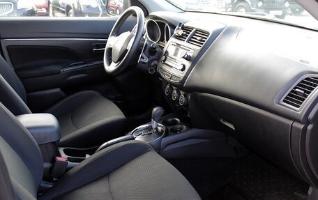 Mitsubishi ASX I рестайлинг, 2014 год, 1 200 000 рублей, 10 фотография