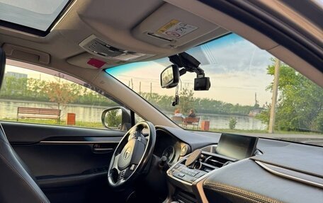 Lexus NX I, 2014 год, 2 700 000 рублей, 10 фотография