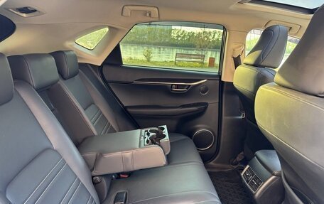 Lexus NX I, 2014 год, 2 700 000 рублей, 16 фотография