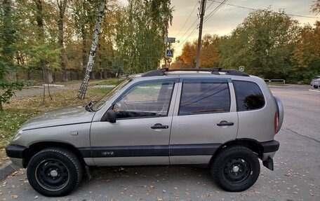 Chevrolet Niva I рестайлинг, 2006 год, 285 000 рублей, 3 фотография
