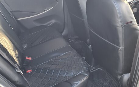 Hyundai Solaris II рестайлинг, 2011 год, 590 000 рублей, 6 фотография