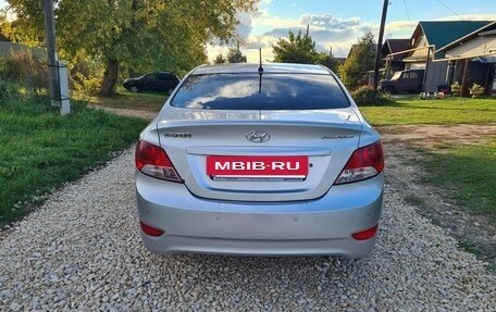 Hyundai Solaris II рестайлинг, 2011 год, 590 000 рублей, 3 фотография