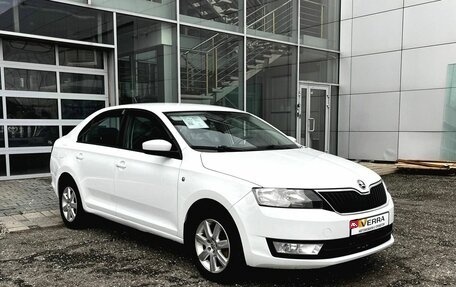 Skoda Rapid I, 2015 год, 660 000 рублей, 3 фотография