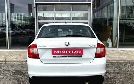 Skoda Rapid I, 2015 год, 660 000 рублей, 5 фотография