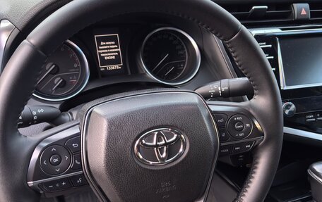 Toyota Camry, 2021 год, 2 530 000 рублей, 10 фотография
