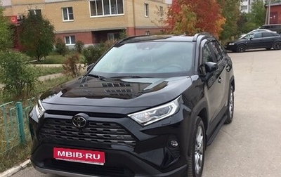 Toyota RAV4, 2021 год, 3 650 000 рублей, 1 фотография