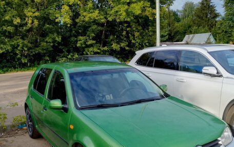 Volkswagen Golf IV, 1998 год, 260 000 рублей, 2 фотография