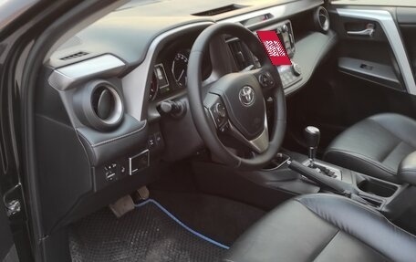 Toyota RAV4, 2016 год, 2 650 000 рублей, 9 фотография