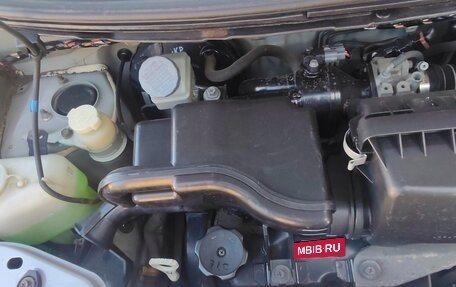 Nissan Otti II, 2013 год, 550 000 рублей, 26 фотография