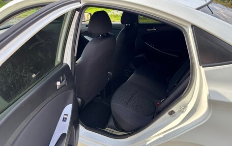 Hyundai Solaris II рестайлинг, 2015 год, 1 000 030 рублей, 12 фотография
