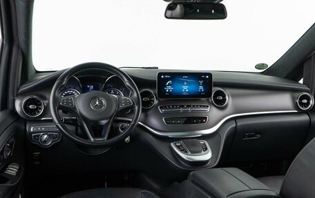 Mercedes-Benz V-Класс, 2021 год, 8 274 650 рублей, 9 фотография