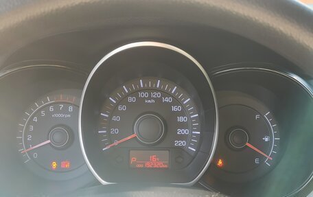 KIA Rio III рестайлинг, 2013 год, 789 000 рублей, 10 фотография