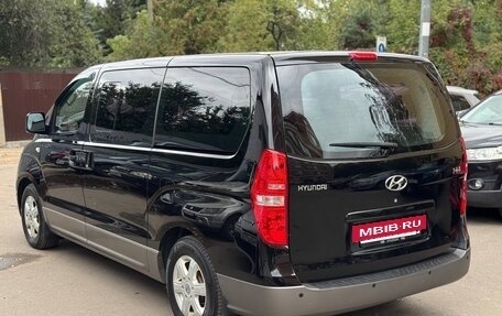 Hyundai H-1 II рестайлинг, 2015 год, 1 680 000 рублей, 6 фотография