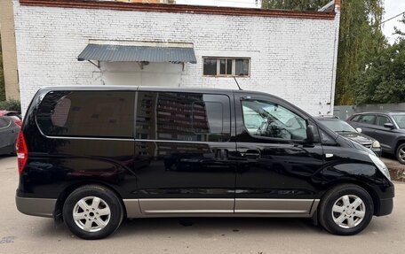 Hyundai H-1 II рестайлинг, 2015 год, 1 680 000 рублей, 8 фотография