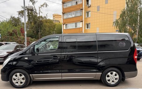 Hyundai H-1 II рестайлинг, 2015 год, 1 680 000 рублей, 7 фотография