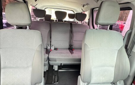 Hyundai H-1 II рестайлинг, 2015 год, 1 680 000 рублей, 18 фотография