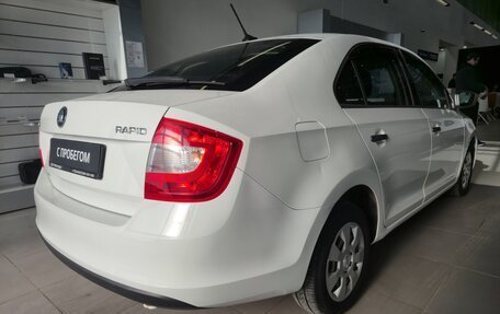 Skoda Rapid I, 2017 год, 690 000 рублей, 7 фотография
