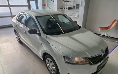 Skoda Rapid I, 2017 год, 690 000 рублей, 6 фотография