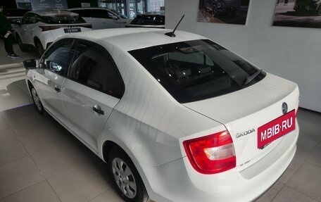Skoda Rapid I, 2017 год, 690 000 рублей, 12 фотография