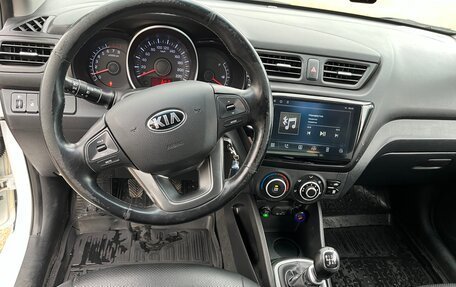 KIA Rio III рестайлинг, 2014 год, 900 000 рублей, 9 фотография