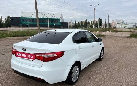 KIA Rio III рестайлинг, 2014 год, 900 000 рублей, 3 фотография