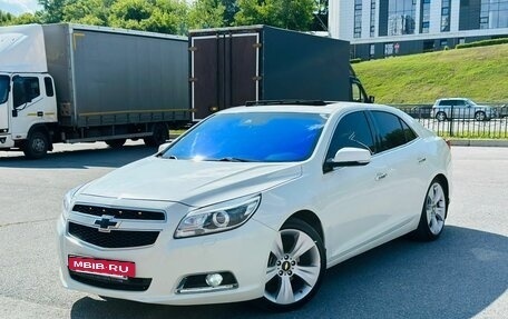 Chevrolet Malibu VIII, 2011 год, 1 200 000 рублей, 3 фотография
