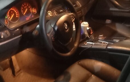 BMW 5 серия, 2011 год, 1 329 000 рублей, 3 фотография