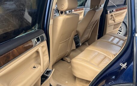 Volkswagen Touareg III, 2007 год, 800 000 рублей, 13 фотография
