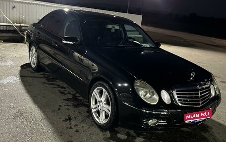 Mercedes-Benz E-Класс, 2006 год, 1 фотография