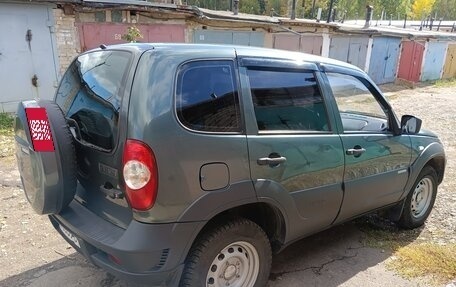 Chevrolet Niva I рестайлинг, 2014 год, 610 000 рублей, 5 фотография