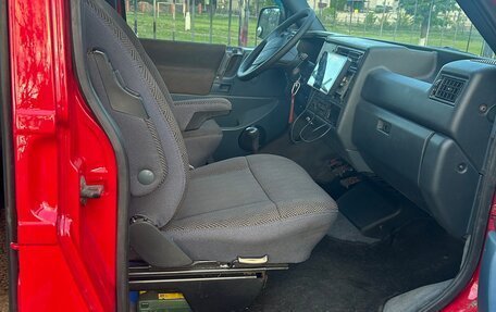 Volkswagen Caravelle T4, 1994 год, 1 180 000 рублей, 8 фотография