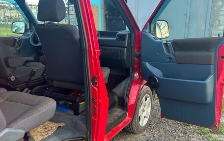 Volkswagen Caravelle T4, 1994 год, 1 180 000 рублей, 10 фотография