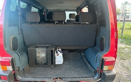 Volkswagen Caravelle T4, 1994 год, 1 180 000 рублей, 15 фотография