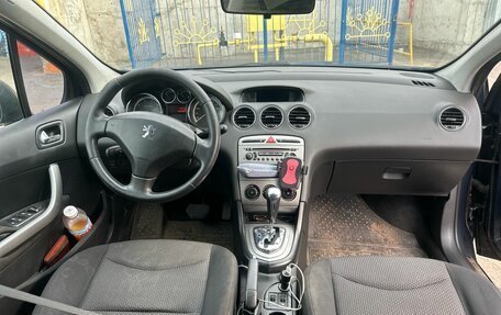 Peugeot 408 I рестайлинг, 2014 год, 585 000 рублей, 3 фотография