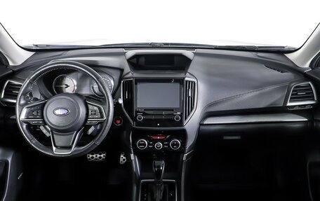 Subaru Forester, 2018 год, 2 547 000 рублей, 13 фотография